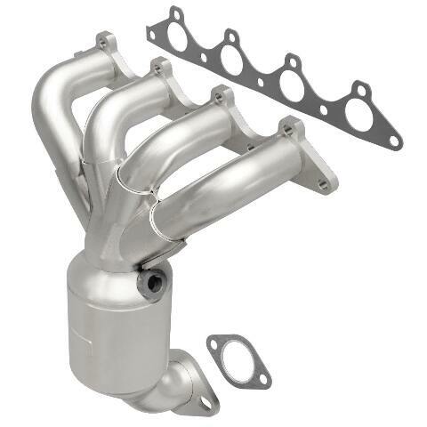 MagnaFlow direct-fit catalytic converter for 2000-2002 Hyundai 1.5L stainless steel CARB compliant OBDII 51887