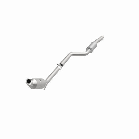 MagnaFlow direct-fit catalytic converter fits 2008-2010 Mercedes-Benz C300, 2010-2011 Mercedes-Benz E350, and more, this and 2008-2010 C300 3.0L passenger side 3.0L passenger side