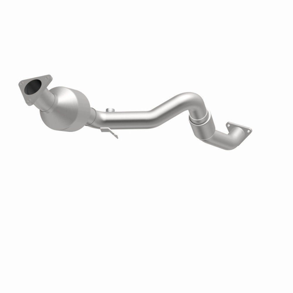 MagnaFlow direct-fit catalytic converter fits 2007-2008 Audi Q7 3.6L and 2007 Volkswagen Touareg 3.6L stainless steel CARB compliant OBDII 51943