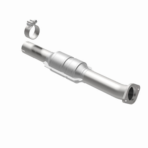 MagnaFlow direct-fit catalytic converter fits 2010-2012 VENZA 2.7L stainless steel CARB compliant OBDII 52108