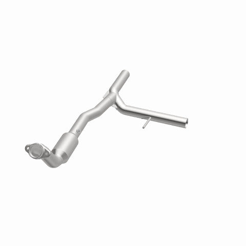 MagnaFlow direct-fit catalytic converter for 2005-2008 Ford F-150 stainless steel CARB compliant OBDII 52154
