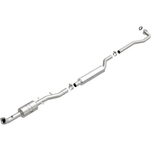 MagnaFlow direct-fit catalytic converter fits 2008-2009 OUTLANDER 2.4 L stainless steel CARB compliant 52175