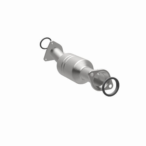 MagnaFlow direct-fit catalytic converter fits 2010-2012 CX-7 2.5 L 2.5 inch inlet/outlet stainless steel CARB compliant OBDII 52222