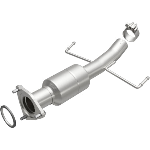 MagnaFlow direct-fit catalytic converter fits 2010-2012 CX-7 2.5 L 2.5 inch inlet/outlet stainless steel CARB compliant OBDII 52223