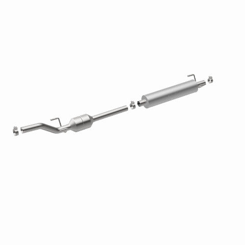 MagnaFlow direct-fit catalytic converter fits 2003-2006 Dodge Sprinter 2500, Freightliner Sprinter 2500, and additional vehicles. Hardware is included to eliminate the hassle of wo