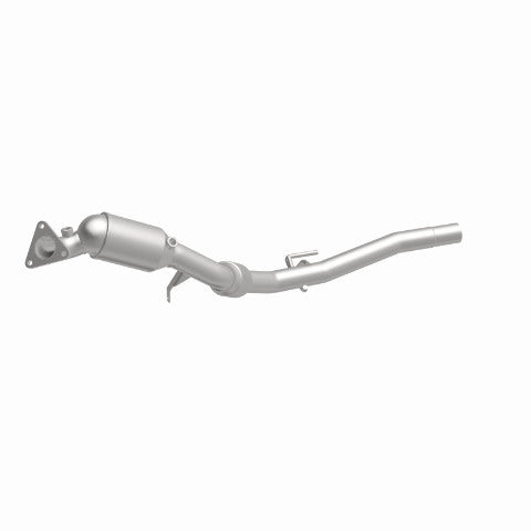 MagnaFlow direct-fit catalytic converter fits 2011-2018 Porsche Cayenne 3.6L and 2011-2017 Volkswagen Touareg 3.6L stainless steel CARB compliant OBDII 52411