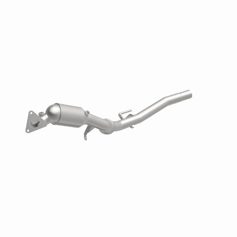 MagnaFlow direct-fit catalytic converter fits 2011-2018 Porsche Cayenne 3.6L and 2011-2017 Volkswagen Touareg 3.6L stainless steel CARB compliant OBDII 52411