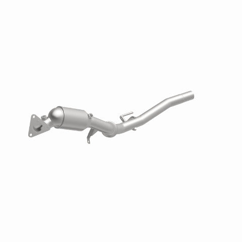 MagnaFlow direct-fit catalytic converter fits 2011-2018 Porsche Cayenne 3.6L and 2011-2017 Volkswagen Touareg 3.6L stainless steel CARB compliant OBDII 52411