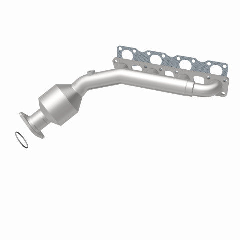 MagnaFlow direct-fit catalytic converter fits 2003-2004 INFINITI M45 and 2003-2006 INFINITI Q45, this and 2003-2004 M45 V8 4.5 4.5 inch inlet/outlet stainless steel CARB compliant