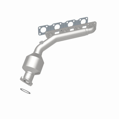 MagnaFlow direct-fit catalytic converter fits 2003-2004 INFINITI M45 and 2003-2006 INFINITI Q45, this and 2003-2004 M45 V8 4.5 4.5 inch inlet/outlet stainless steel CARB compliant