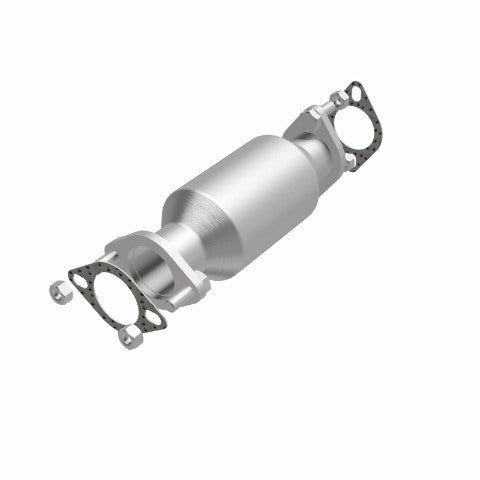 MagnaFlow direct-fit catalytic converter fits 2007 Sorento V6 3.8 3.8 inch inlet/outlet stainless steel CARB compliant OBDII 52434