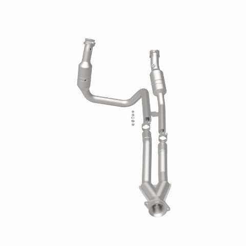 MagnaFlow direct-fit catalytic converter for 2015-2019 Ford 3.5 inch inlet/outlet stainless steel CARB compliant