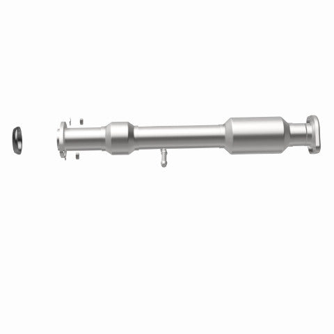 MagnaFlow direct-fit catalytic converter fits 2014-2015 Toyota Highlander 3.5 Undby 3.5 inch inlet/outlet stainless steel CARB compliant 52534