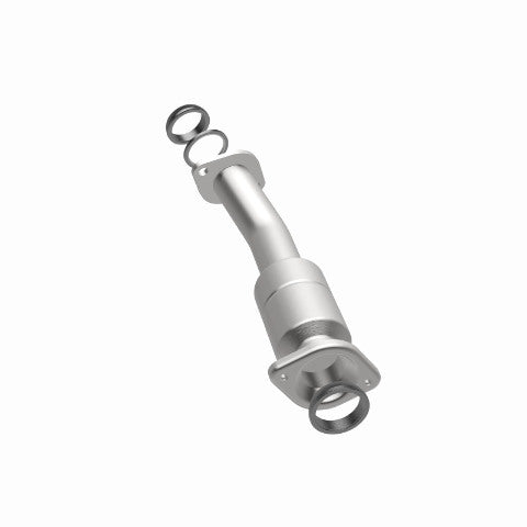 MagnaFlow direct-fit catalytic converter fits 2011-2015 Sienna 3.5 3.5 inch inlet/outlet stainless steel CARB compliant 52549