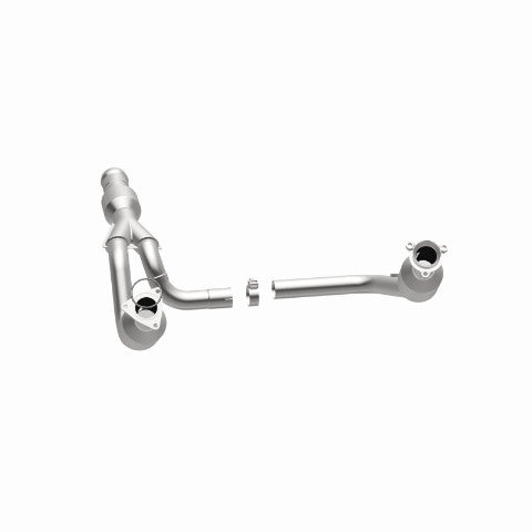 MagnaFlow direct-fit catalytic converter fits 2015-2017 GMC Yukon XL, 2015-2016 Cadillac Escalade, and more, this and 2015 Escalade 6.2 stainless steel CARB compliant 52617