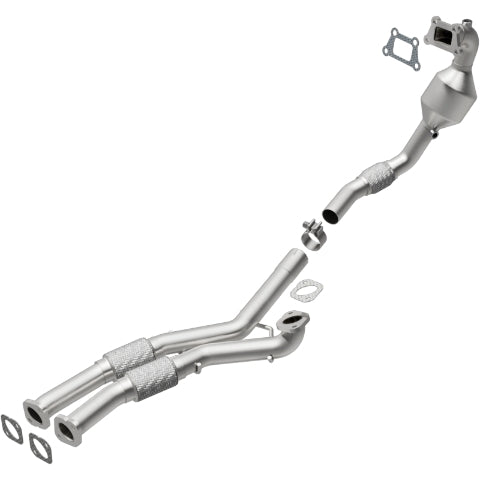 MagnaFlow direct-fit catalytic converter fits 2012-2015 SRX 3.6 3.6 inch inlet/outlet stainless steel CARB compliant 52647