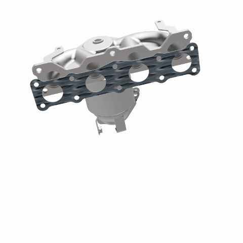 MagnaFlow direct-fit catalytic converter for 2013-2016 Hyundai Santa Fe 2.4L stainless steel CARB compliant 52775