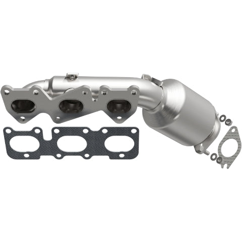 MagnaFlow direct-fit catalytic converter fits 2009-2011 Hyundai Genesis and 2013-2016 Hyundai Genesis Coupe, this and 2009-2011 Genesis 3.8L stainless steel CARB compliant 52779