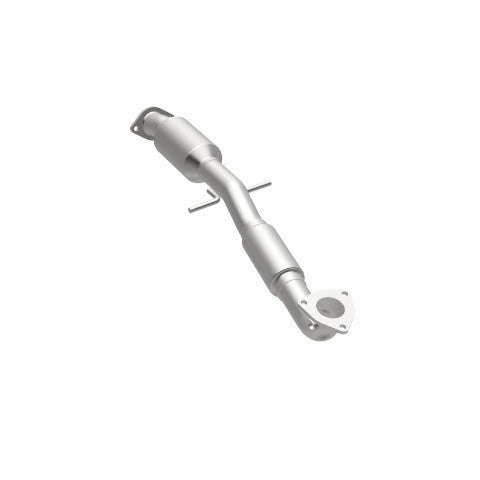 MagnaFlow direct-fit catalytic converter fits 2012-2015 Verano 2.4 2.4 inch inlet/outlet stainless steel CARB compliant 52914