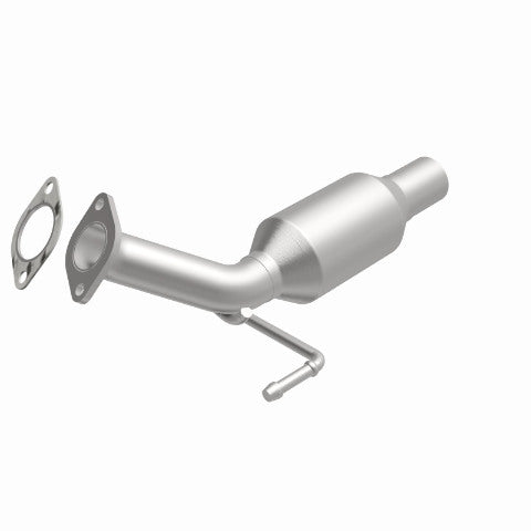 MagnaFlow direct-fit catalytic converter fits 2013-2017 Buick Encore and 2015-2017 Chevrolet Trax, this and 2013-2015 Encore 1.4 1.4 inch inlet/outlet stainless steel CARB complian