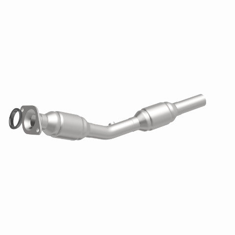 MagnaFlow direct-fit catalytic converter for 2005-2008 Pontiac 1.8L stainless steel CARB compliant 551461