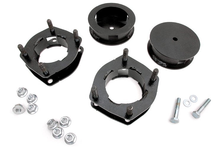 Lift kit for Jeep Grand Cherokee by Rough Country
