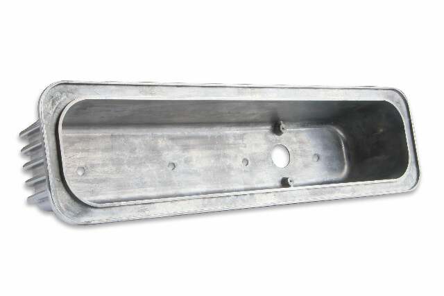 Mr. Gasket cast aluminum ball milled center bolt valve covers polished SBC Chevy 6856G