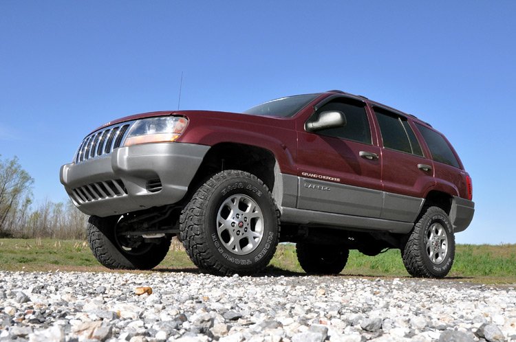 Fits Jeep Grand Cherokee WJ 2WD/4WD (1999-2004) 4 Inch Lift Kit; 698.2