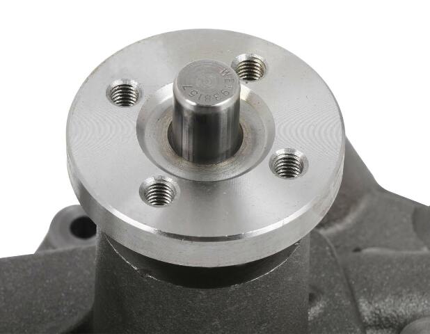 Mr. Gasket water pump 70132NG Ford chrome black aluminum 2493