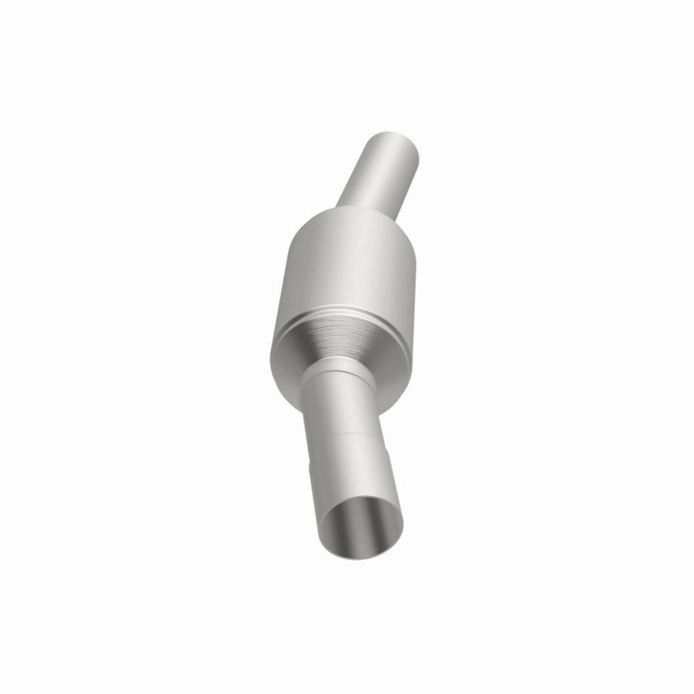MagnaFlow direct-fit catalytic converter fits 1975-1986 Chevrolet C10, Chevrolet K10, and additional vehicles and 1975-1994 GM Truck CA stainless steel CARB compliant 3391432