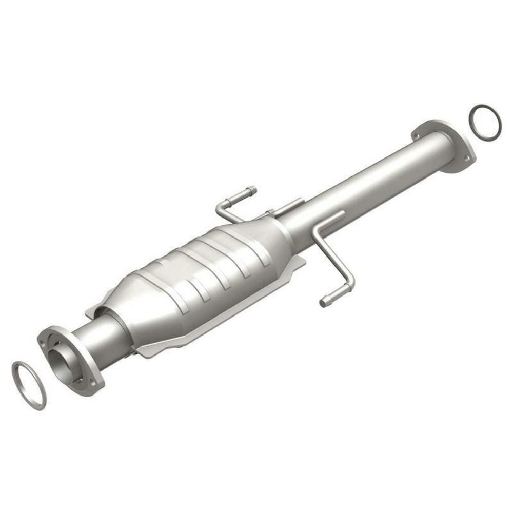 direct-fit catalytic converter fits 2000-2004 Toyota Tacoma 3.4L and 2000-2004 Toyota Tacoma 3.4L V6 rear front Federal EPA with gaskets 7713105 Schultz