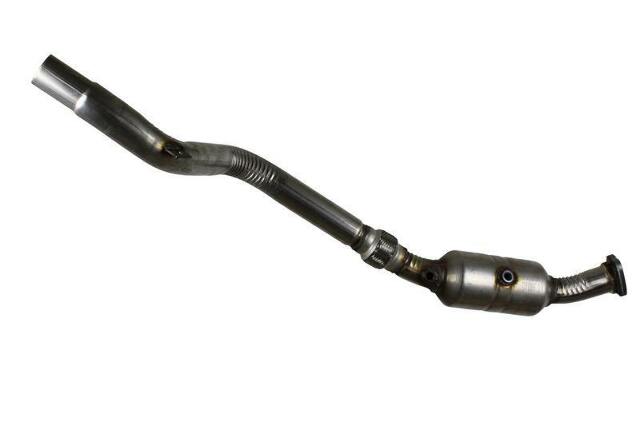 direct-fit catalytic converter fits 2005-2007 Dodge Magnum 3.5L V6 and 2005-2010 Chrysler 300 3.5L V6 Federal EPA no gasket included 7713142 Schultz