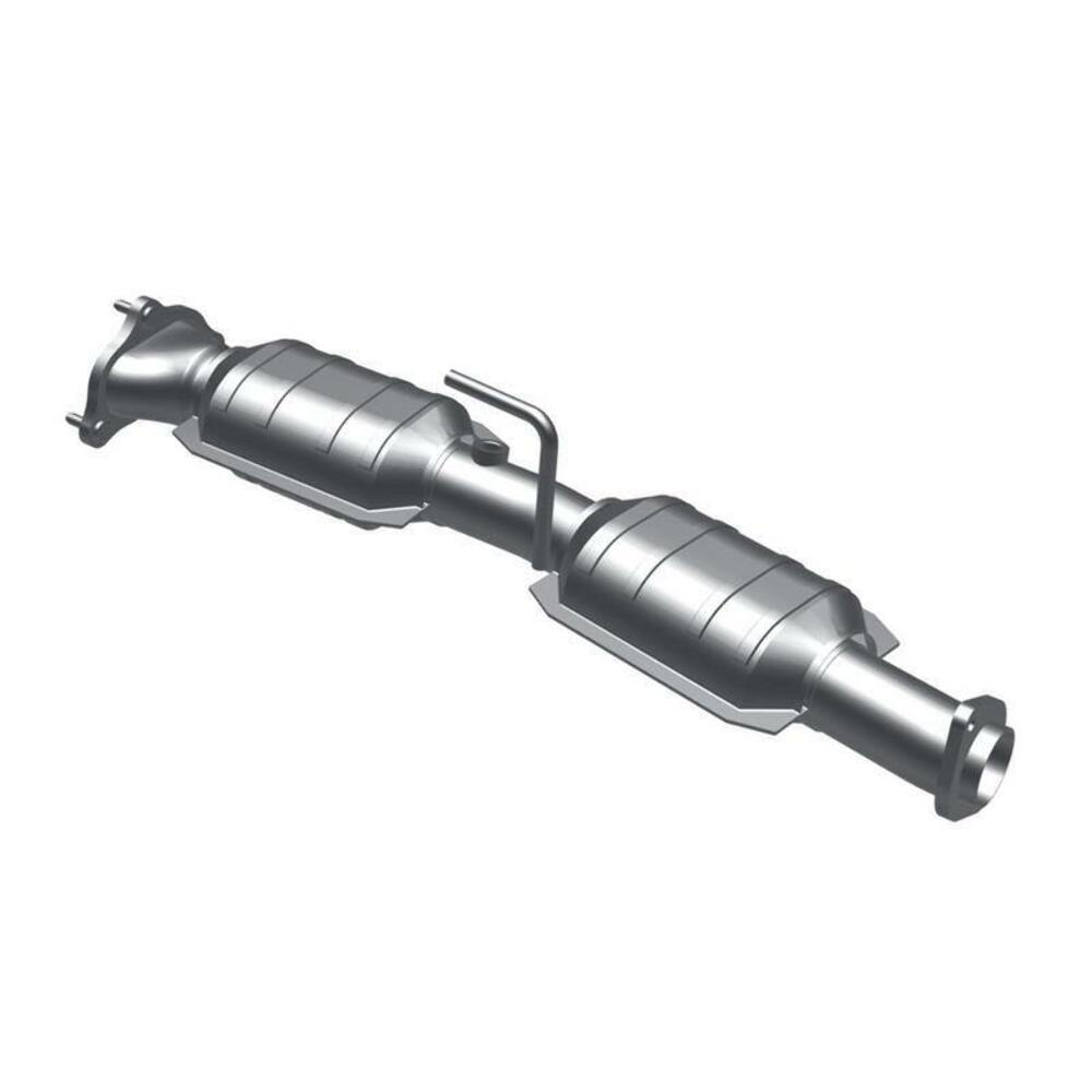 direct-fit catalytic converter fits 2001-2002 Ford Explorer 4L and 2001-2005 Ford Explorer 4L V6 Federal EPA no gasket included 7713265 Schultz