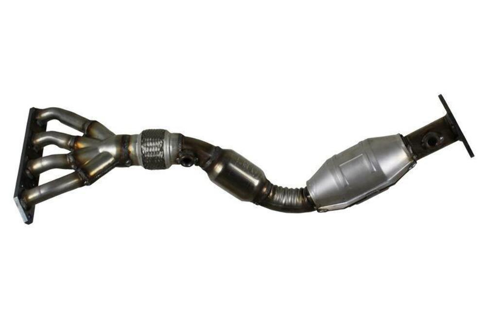 direct-fit catalytic converter fits 2002-2008 Mini Cooper 1.6L and 2002-2008 Mini Cooper 1.6L L4 rear front Federal EPA with gaskets 7714026 Schultz