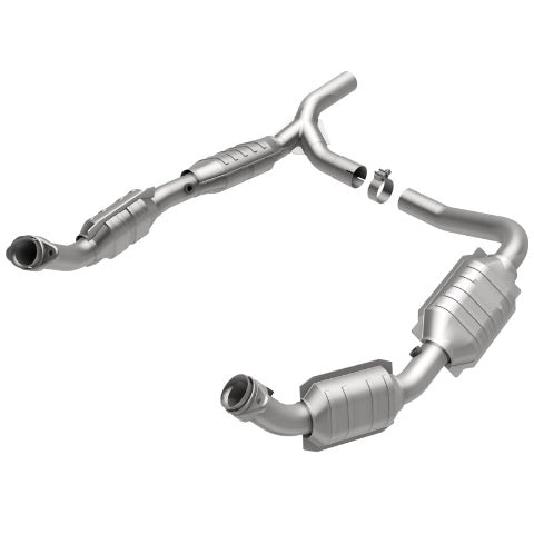 MagnaFlow direct-fit catalytic converter for 2007-2008 Ford 4.6L stainless steel CARB compliant OBDII 51640
