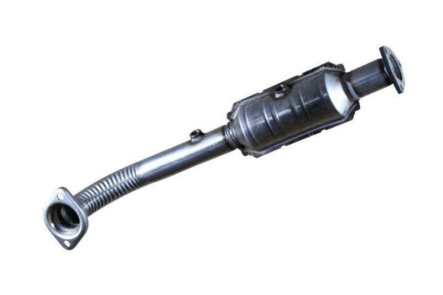direct-fit catalytic converter fits 2007-2009 Honda CR-V 2.4L and 2007-2009 Honda CR-V 2.4L L4 rear front Federal EPA with gaskets 7717015 Schultz