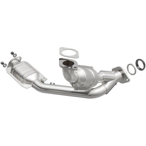 MagnaFlow direct-fit catalytic converter fits 2001-2002 Mitsu Montero 3.5L stainless steel Federal EPA compliant OBDII 24233