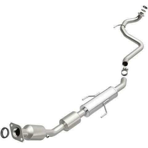 MagnaFlow direct-fit catalytic converter fits 2007-2011 Yaris 1.5 1.5 inch inlet/outlet CARB compliant 52581
