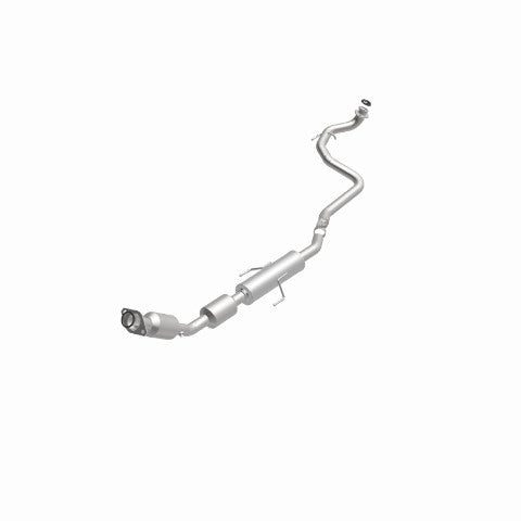 MagnaFlow direct-fit catalytic converter fits 2007-2011 Yaris 1.5 1.5 inch inlet/outlet CARB compliant 52581