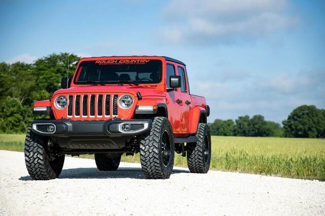 Fits Jeep Gladiator JT 4WD (2024) 3.5 Inch Lift Kit; No Shocks; 78800