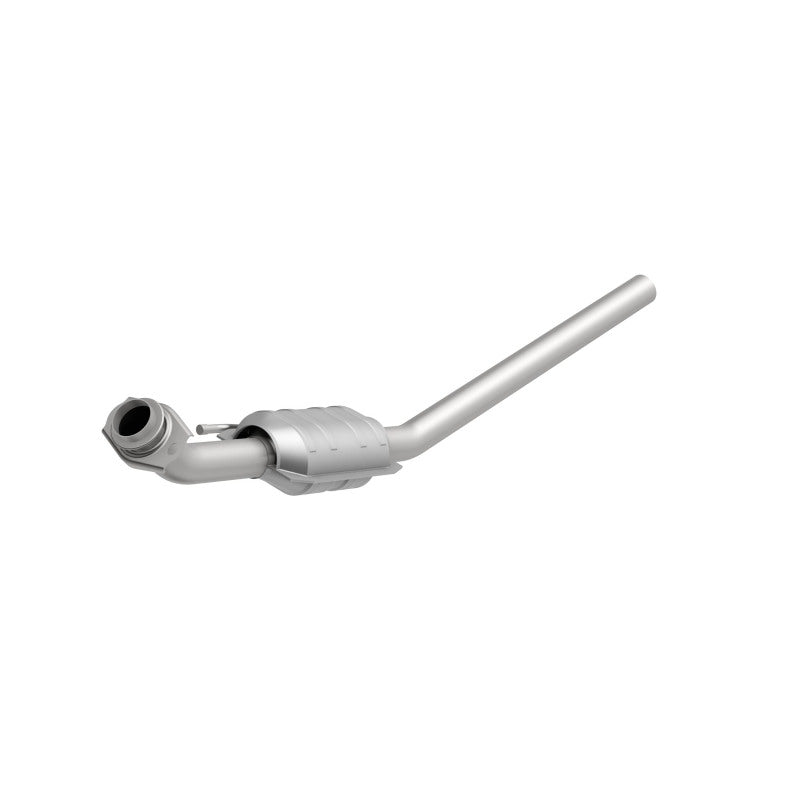 MagnaFlow direct-fit catalytic converter fits 1984-1987 Dodge Caravan, Plymouth Voyager, and additional vehicles. Avoid potential exhaust leaks by using the included gaskets to get