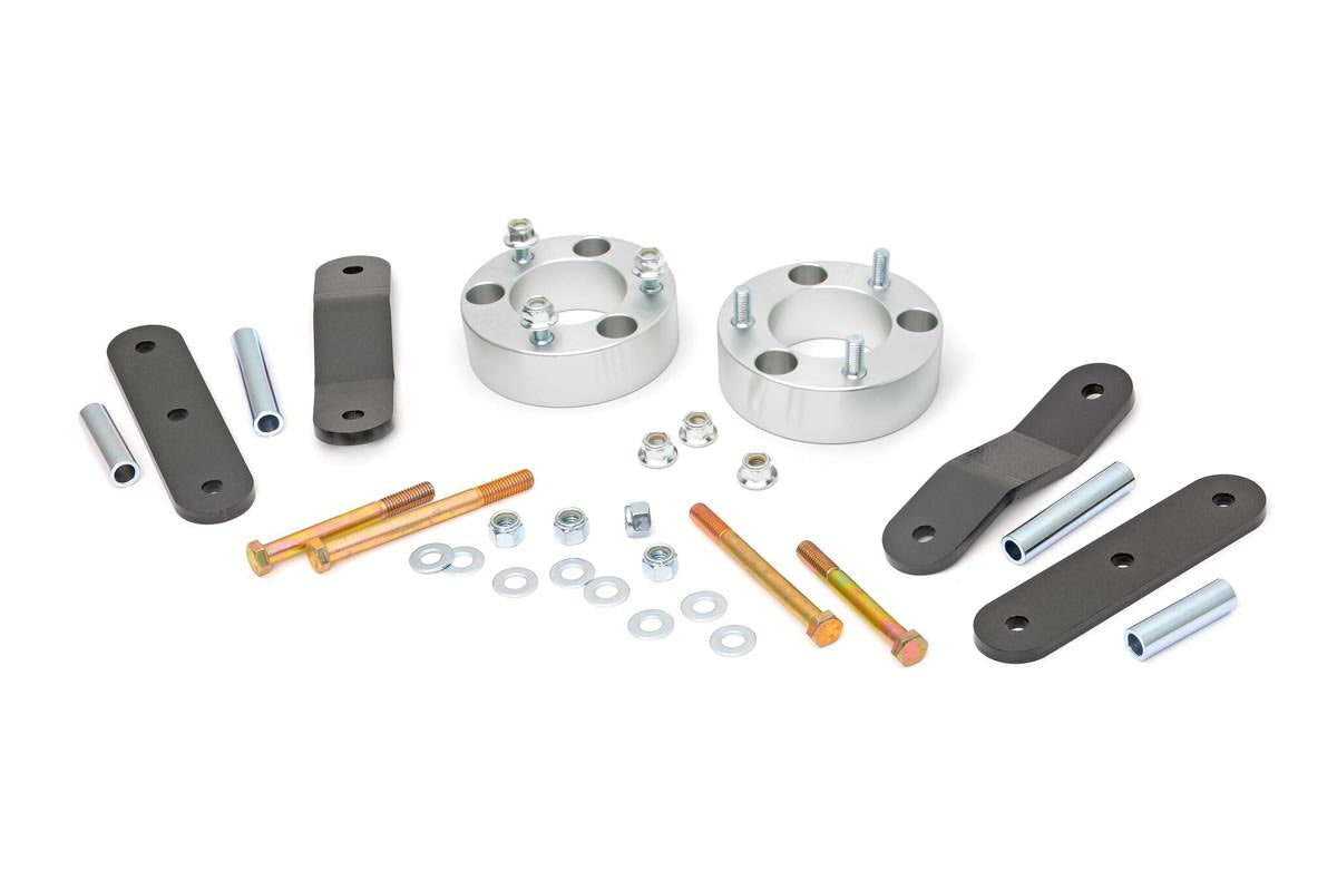 Lift kit for Nissan Frontier by Rough Country