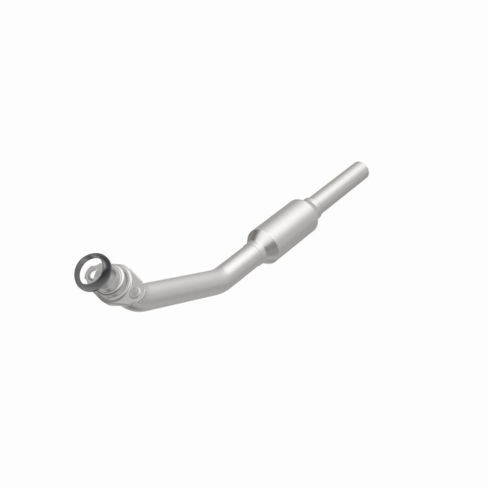 MagnaFlow direct-fit catalytic converter fits 1989-1990 Dodge Caravan and Plymouth Voyager. Avoid potential exhaust leaks by using the included gaskets to get a proper seal and 198