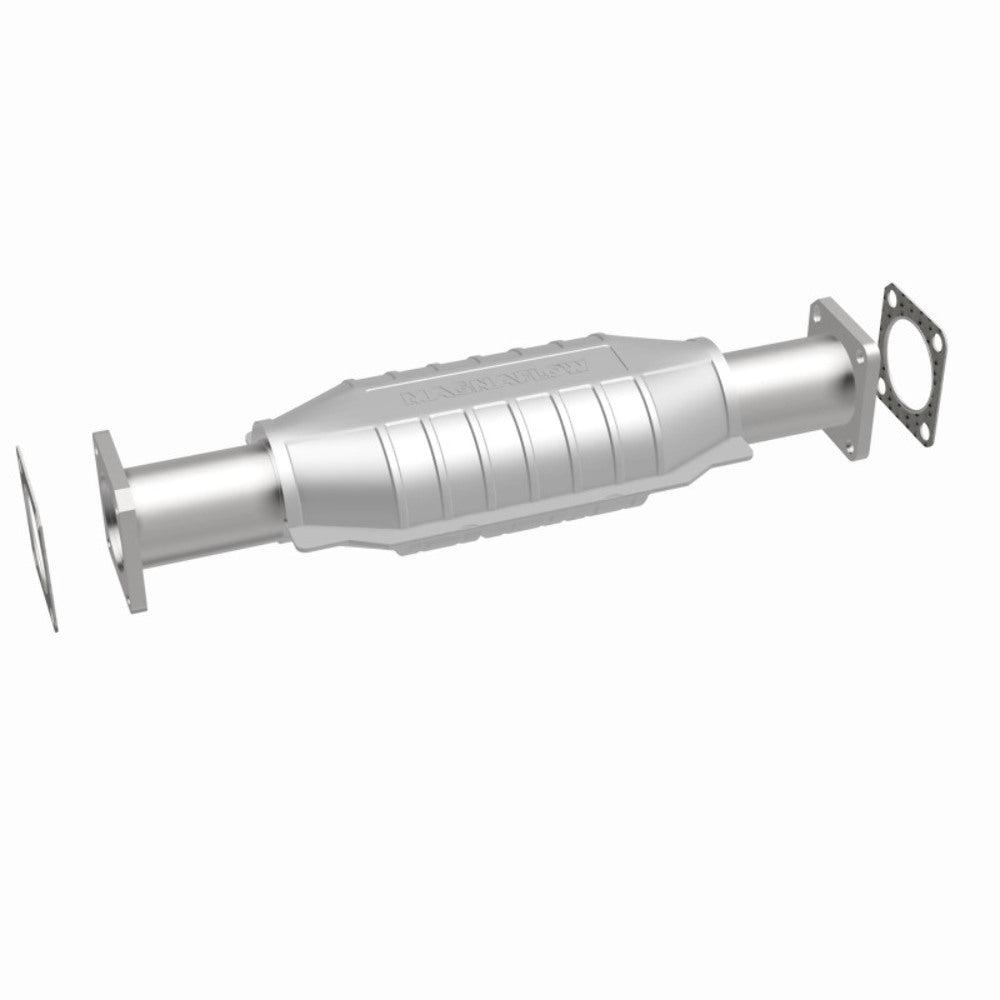 MagnaFlow direct-fit catalytic converter fits 1989-1991 Isuzu Trooper, 1991-1992 Isuzu Rodeo, and additional vehicles. Avoid potential exhaust leaks by using the included gaskets t