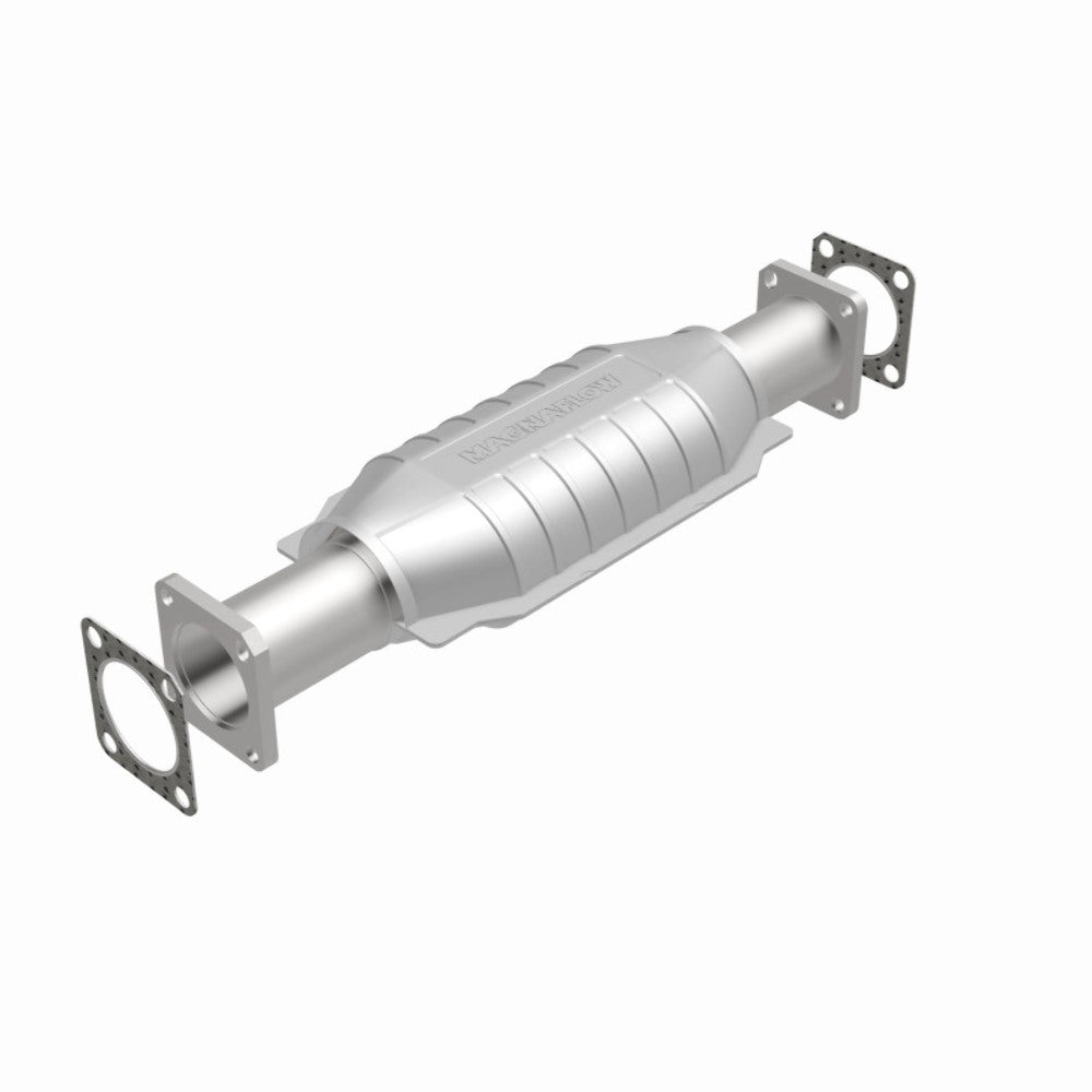 MagnaFlow direct-fit catalytic converter fits 1989-1991 Isuzu Trooper, 1991-1992 Isuzu Rodeo, and additional vehicles. Avoid potential exhaust leaks by using the included gaskets t