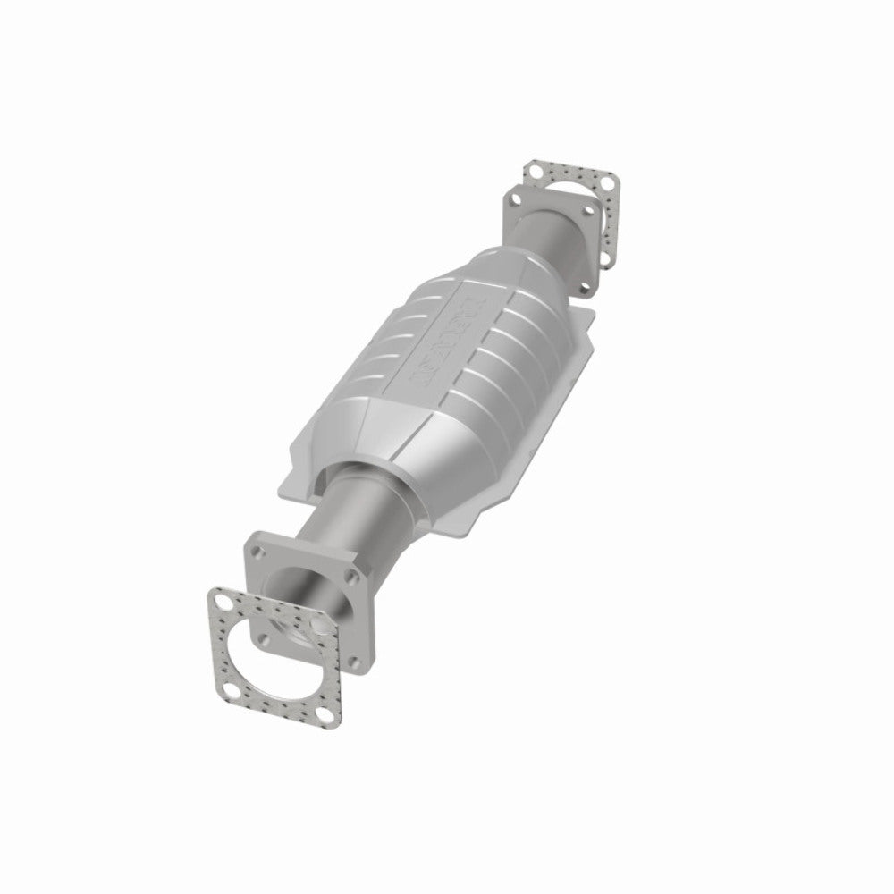 MagnaFlow direct-fit catalytic converter fits 1989-1991 Isuzu Trooper, 1991-1992 Isuzu Rodeo, and additional vehicles. Avoid potential exhaust leaks by using the included gaskets t