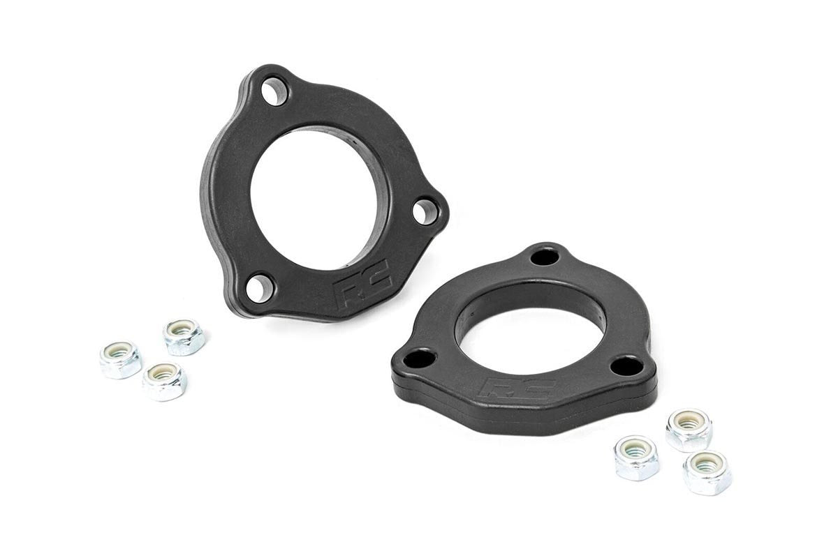 Leveling kit for 2015-2022 Chevy Colorado by Rough Country