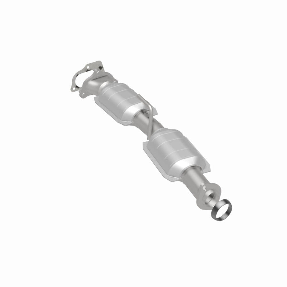 MagnaFlow direct-fit catalytic converter fits 2001-2005 Ford Explorer Sport Trac, 2000-2001 Ford Explorer, and additional vehicles. Avoid potential exhaust leaks by using the inclu