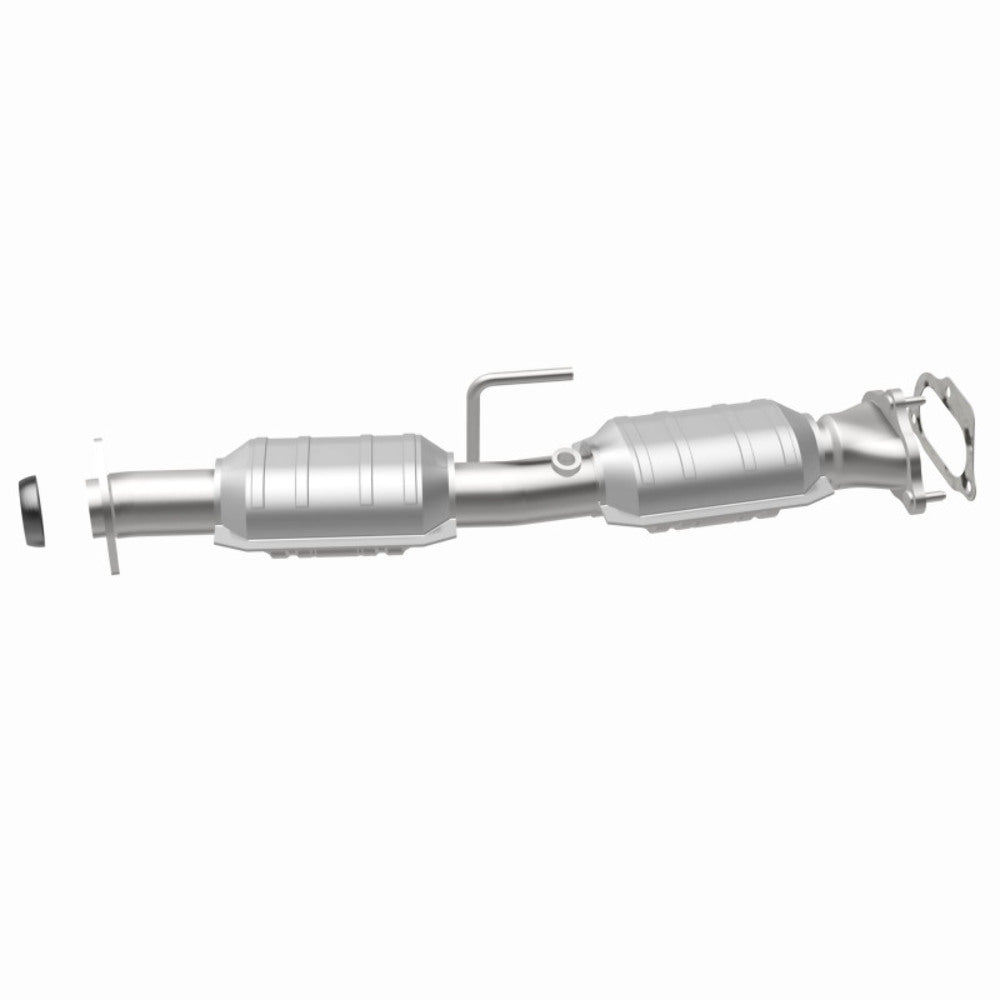 MagnaFlow direct-fit catalytic converter fits 2001-2005 Ford Explorer Sport Trac, 2000-2001 Ford Explorer, and additional vehicles. Avoid potential exhaust leaks by using the inclu