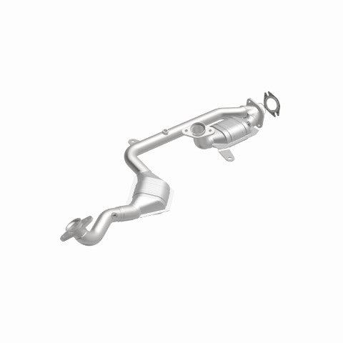 MagnaFlow direct-fit catalytic converter fits 1995-2002 Lincoln Continental 4.6L and 1995-1997 Continental 4.6 front 4.6 inch inlet/outlet stainless steel Federal EPA compliant OBD